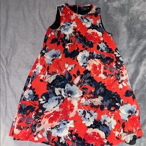 Just Taylor Lord and Taylor floral dress sz 8